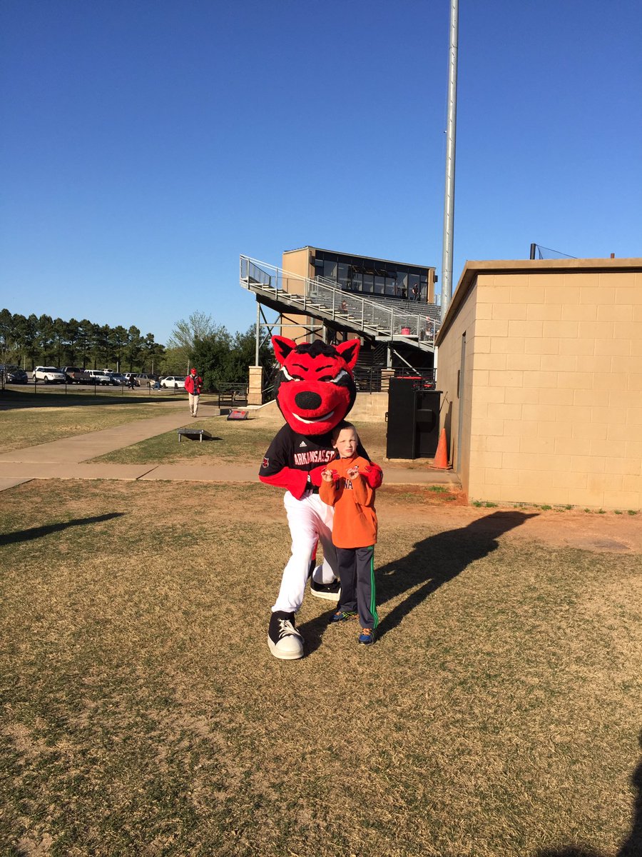MiracleLeagueJB's tweet photo. @AStateRedWolves @AStateNation https://t.co/qPW1zOkHQP