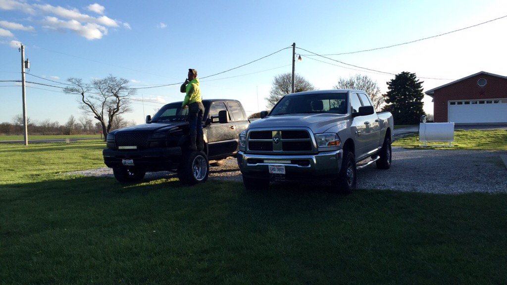 Lb7Sal's tweet photo. #OGTruckSlut https://t.co/2S6REOGflM