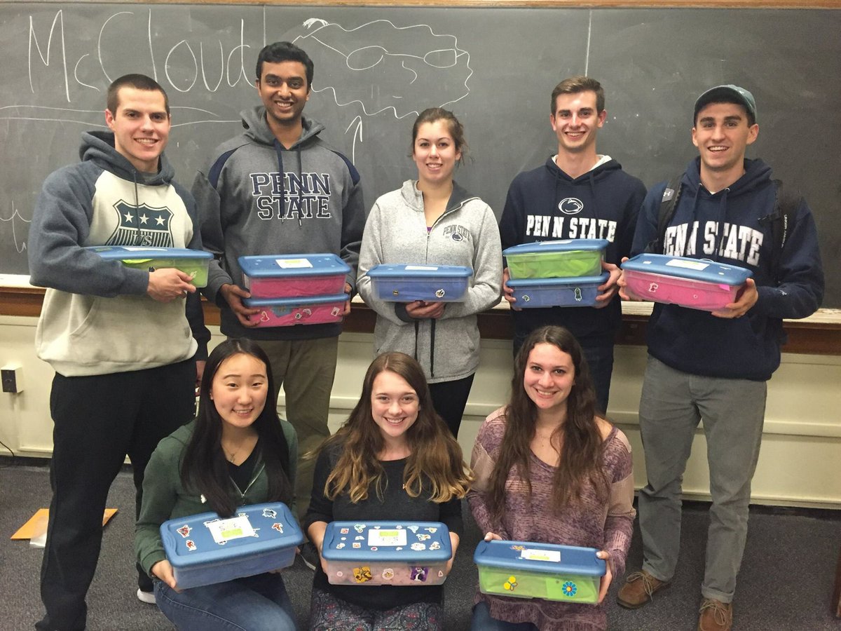 JaredBoxProject's tweet photo. @SmealCollege Business Frat, @deltasigmapi made Jared Boxes! Thanks! #jaredboxproject #communityservice #dogood https://t.co/seLc1sTL5S