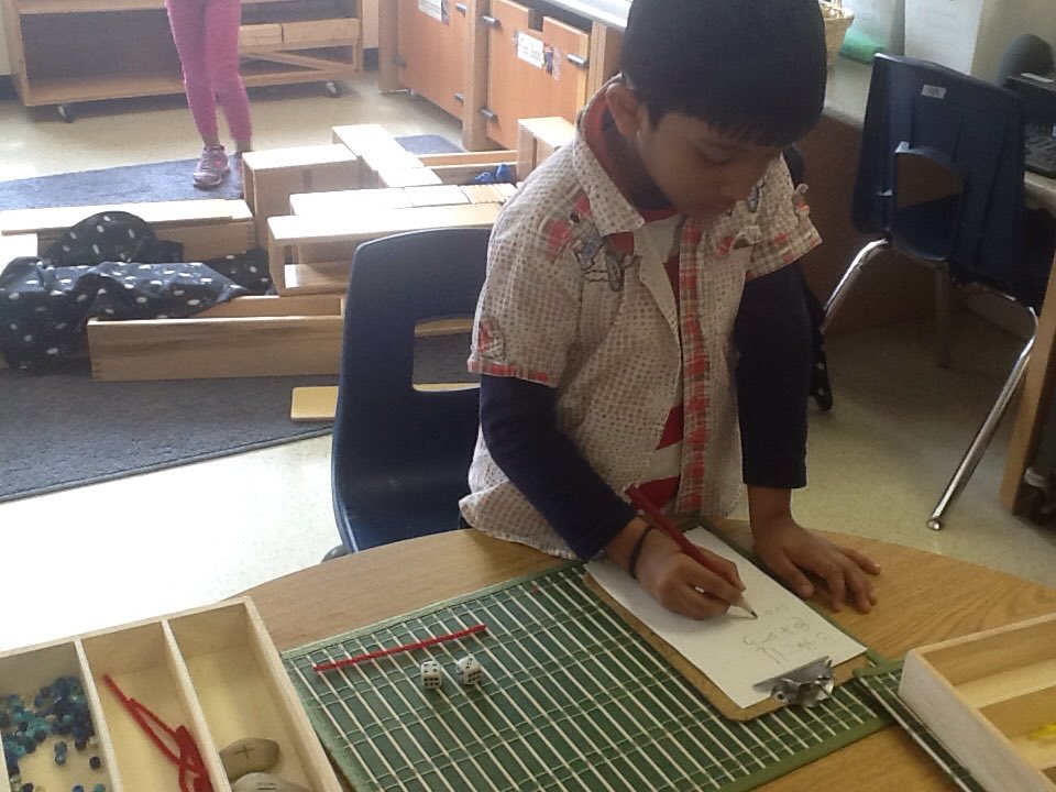 KingswoodKinder's tweet photo. Exploring addition (➕) using loose parts and materials for writing and drawing. #PeelFDKMath #KingswoodMath https://t.co/tbaRdDehWE