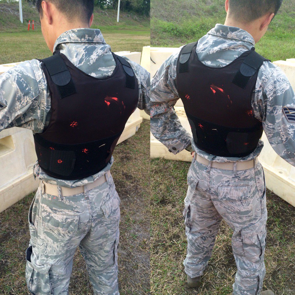 billycjohnson's tweet image. I got lit the F#%$ up!! All in the name of training🔫💪🏼😜✌🏼️! #simunition #firedup #awesome_shots