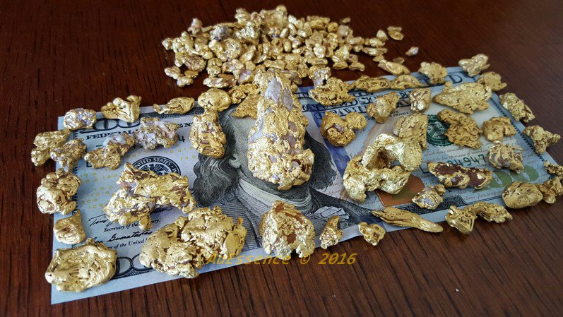 AZOutback's tweet image. Fantastic gold nuggets dug by an AZO associate with his Minelab GPZ 7000 in CA! Over 1 pound worth!