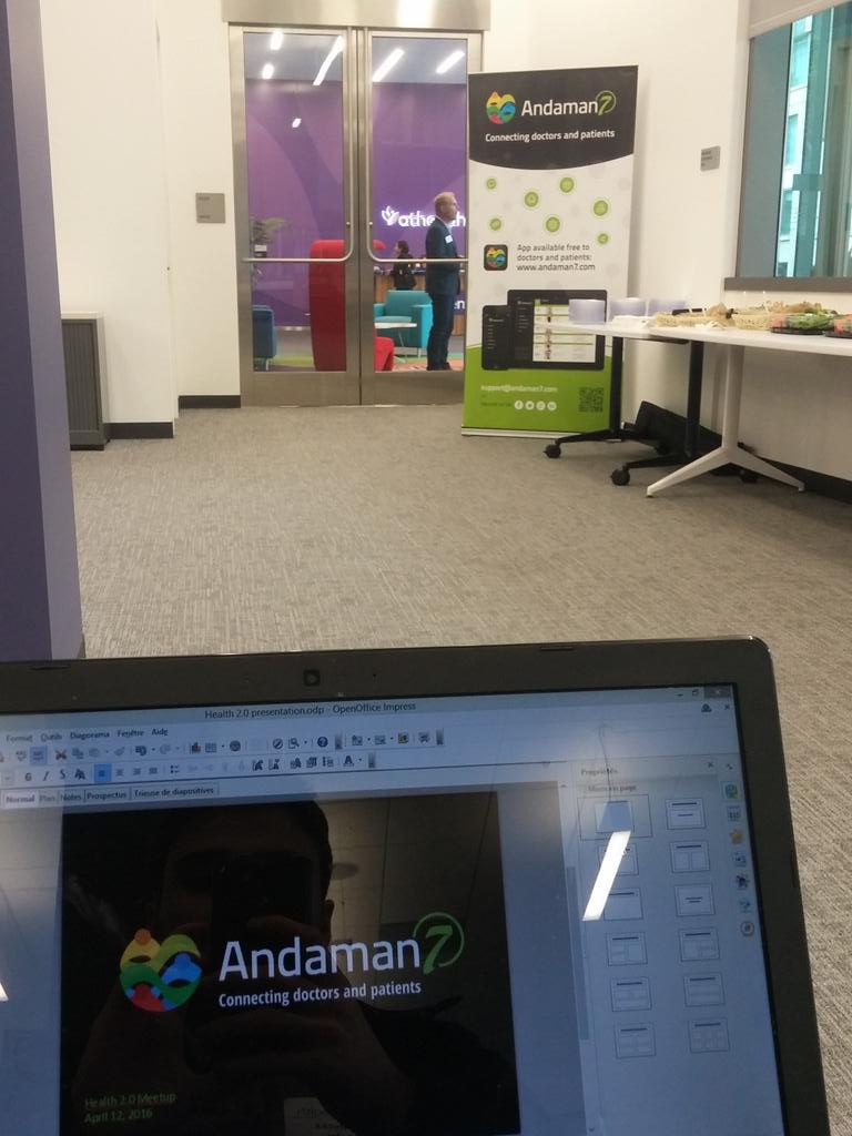 AlexisrockxTC's tweet photo. @andaman7 is ready to pitch at the health 2.0 local chapter média panel  ! https://t.co/DZaProIVAS