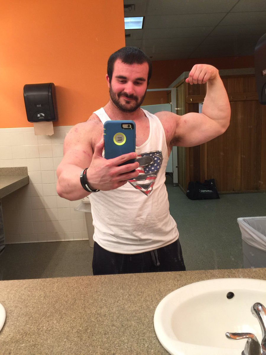 cdemarco48's tweet photo. Killed some back last night! https://t.co/udC9Cs52gl