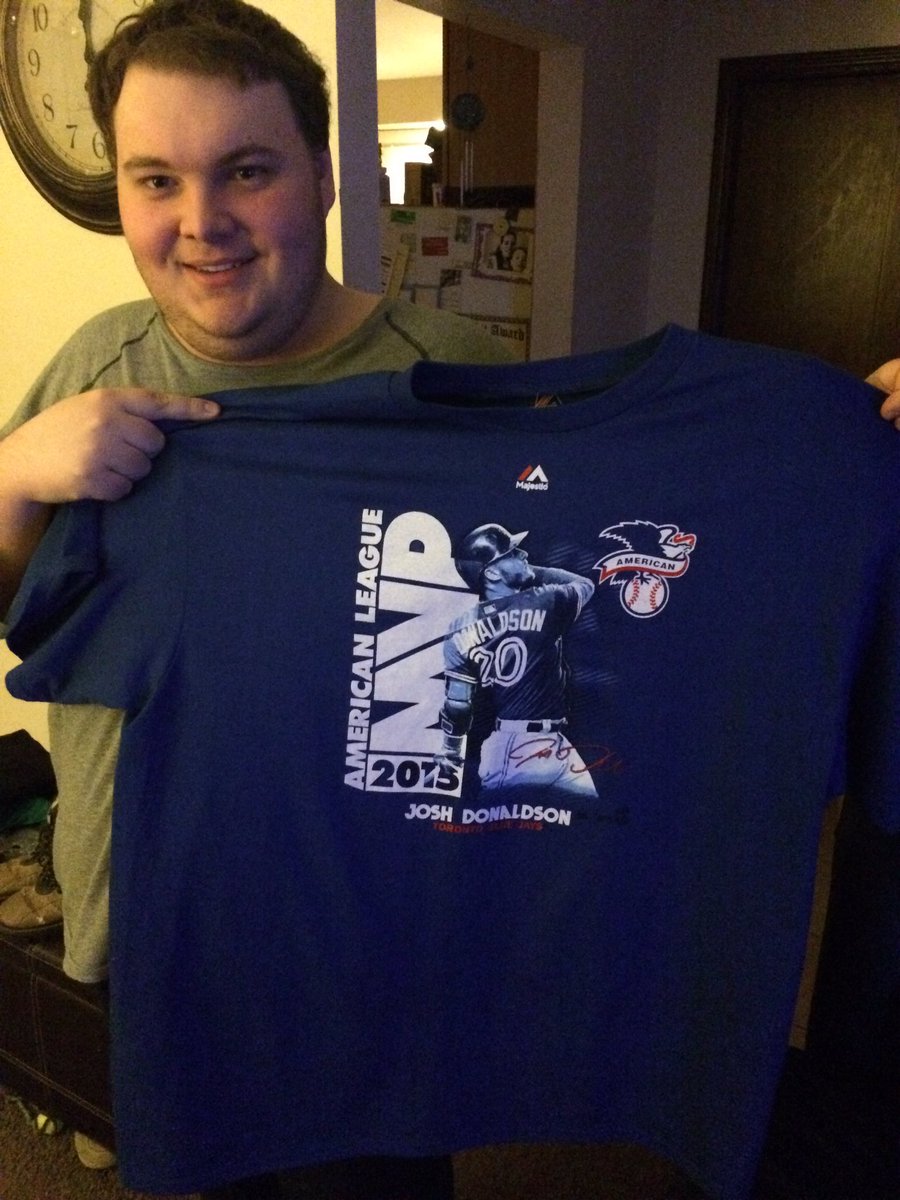 Tyler_J_Howe's tweet photo. Go Jays Go! Can't wait to cya at the Rogers Centre Thursday !! #3daysweepagainstyankees #TDTuesday @BlueJays https://t.co/VbbP52kE2t