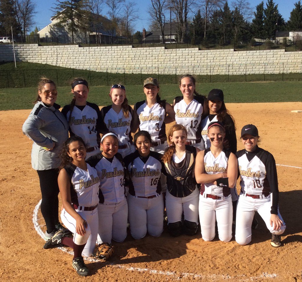 pbhs_sports's tweet photo. New Story: Paint Branch High School Varsity Softball beat Walter Johnson High School 14-0 https://t.co/7ICLGIh2tJ https://t.co/ZkaPRJxB95