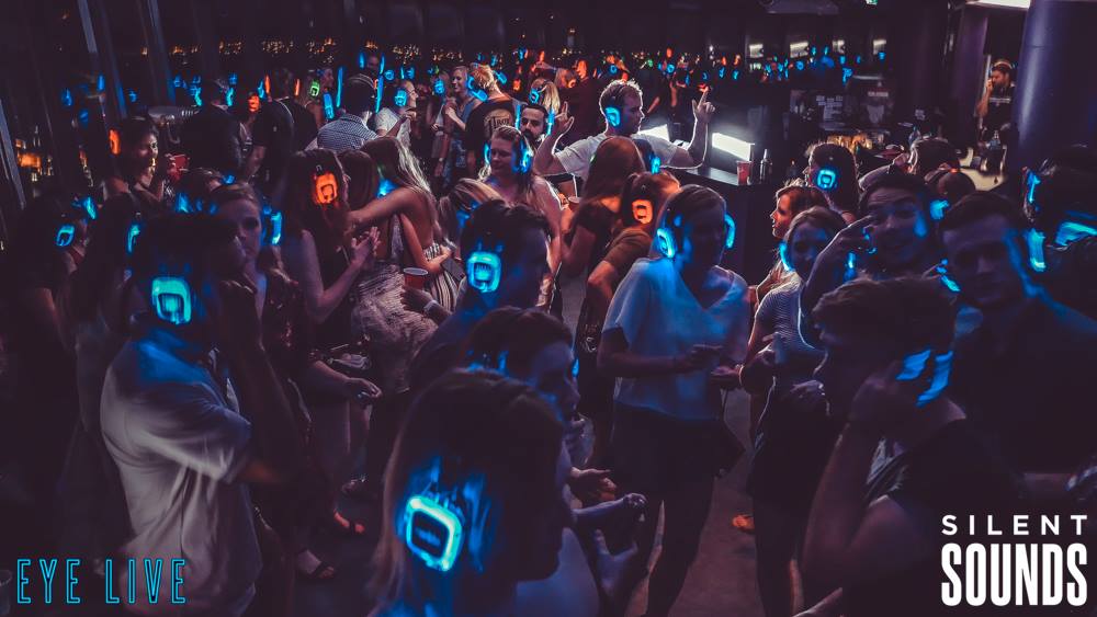 2 sleeps 'till SILENT DISCO! Strike a Pose at <a href="/TussaudsSydney/">Madame Tussauds</a>, Friday from 6:30pm: hijinkssydney.com/next-event