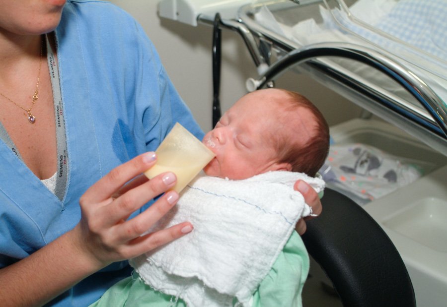 governosp's tweet image. Mamãe, ajude a alimentar outros bebês
Hospital Guilherme Álvaro convoca #doadoras de #leite: bit.ly/25Vl5NY