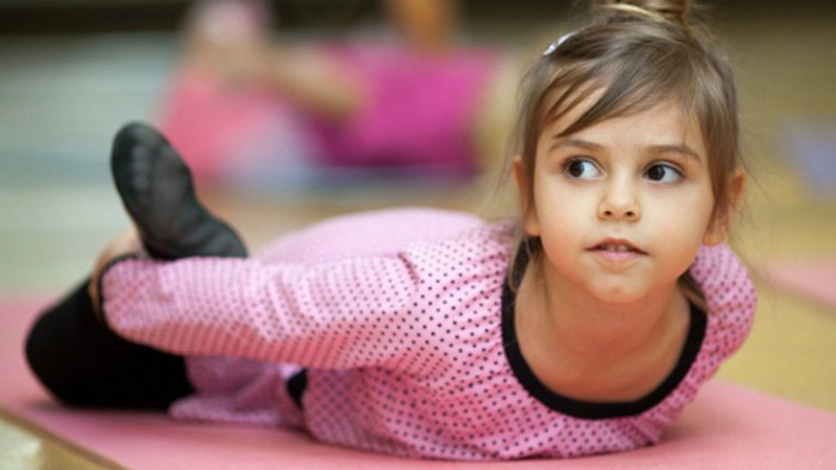 How would you feel about sending your child to school with a yoga mat in hand?  buff.ly/1Ysfklj
