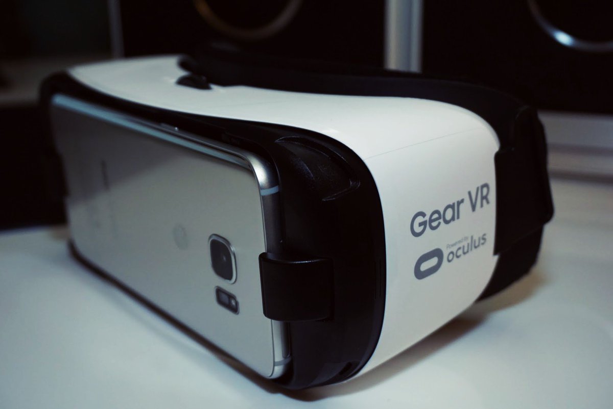 ChromeWatching tweet media