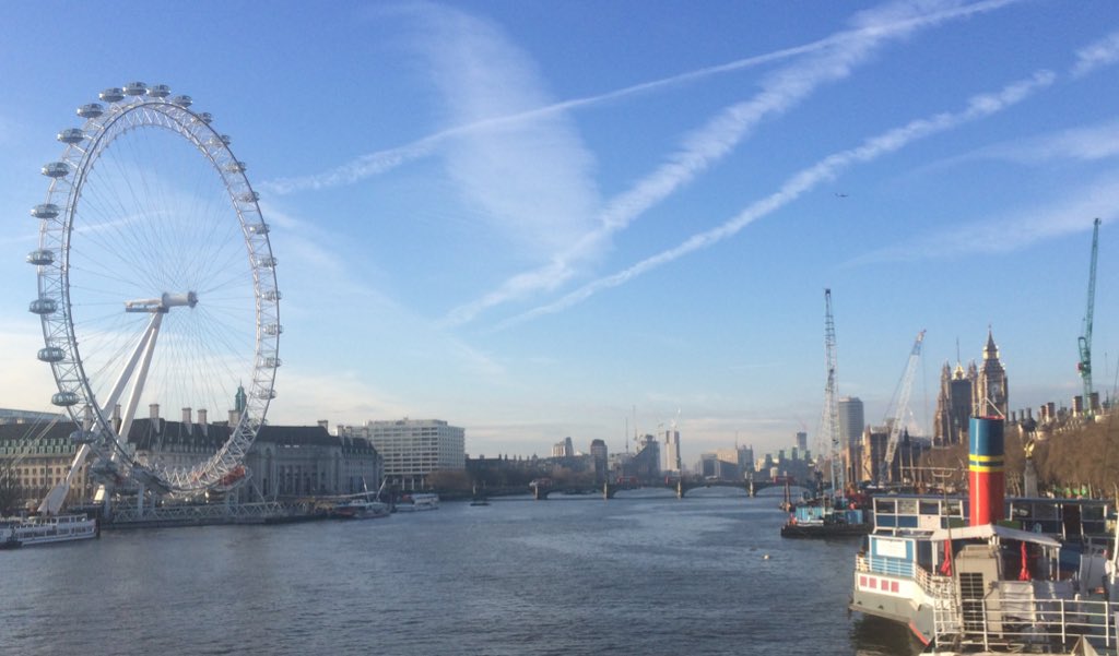 AdriaQuinones's tweet image. Walking to Waterloo, the newspaper seller greeted me with, "Morning, luv, eh," and made my day. #londonsounds