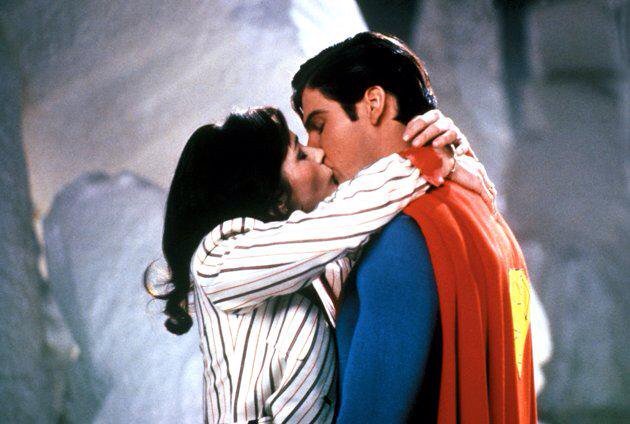 RaulGomez82's tweet photo. Buenos días Mundo. Besad como si no hubiera un mañana! #DiaInternacionalDelBeso https://t.co/TeCZZM8YtP