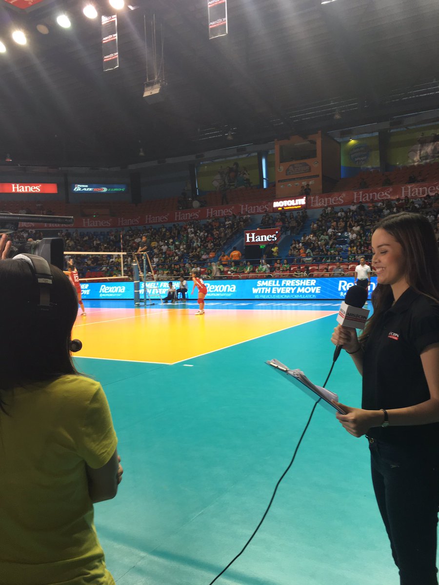 Josh_Go_With_It's tweet image. #OneMoreSet until @PaulineVerzosa gets her first LEGIT win!!! HAHA 😄😂🙌🏻👏🏻🙌🏻👍🏻 the smile says it all! LOL😂😂 #BombaUE