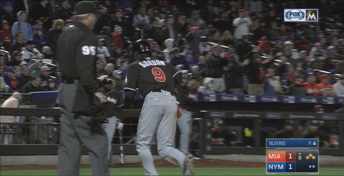 Marlins grind out a win over the Mets... bit.ly/1oW0kQo?utm_me… https://t.co/RO6gJev8qQ