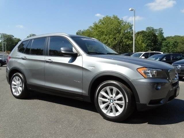 HabberstadBMW's tweet photo. Discover this week's #FeaturedVehicle — this 2013 BMW X3 xDrive28i. Find out more here: https://t.co/ogMuwLwlAc. https://t.co/7L1qMSabd9