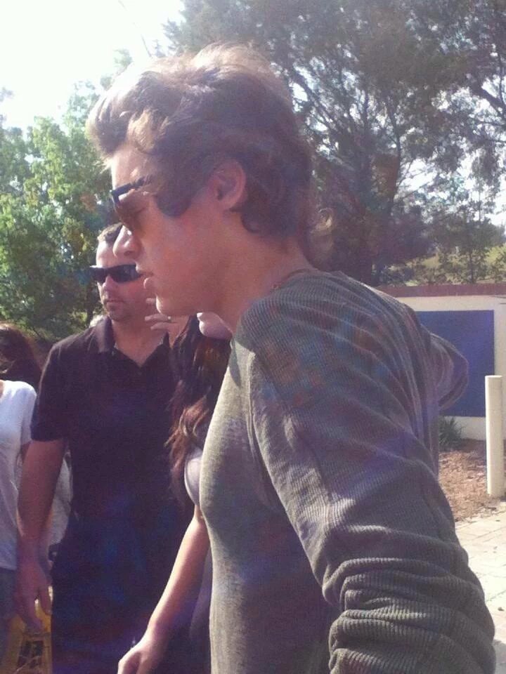 HarrynGlasses's tweet photo. https://t.co/4KPP7vIKb7