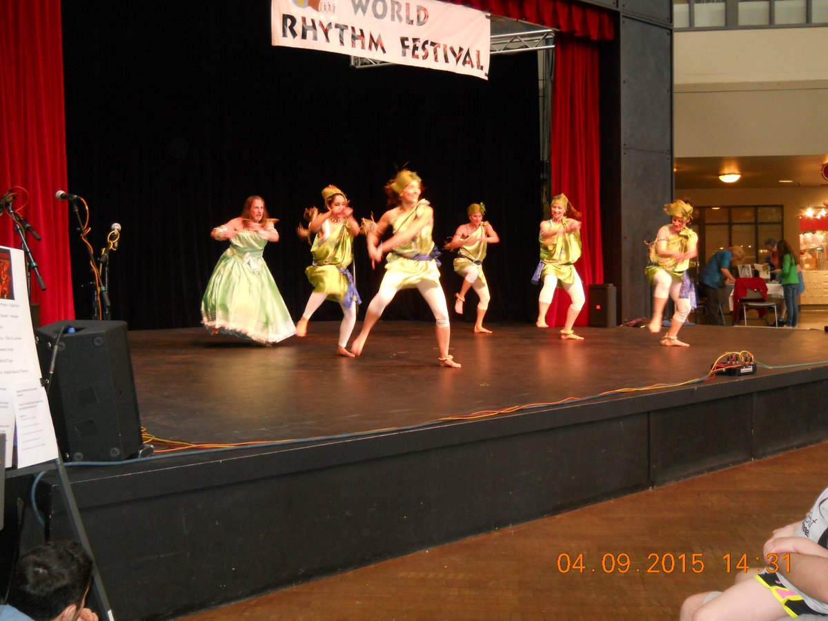 SWPSSeattleWRF's tweet photo. #WRF2016 Highlights ~ Main Stage Performance https://t.co/hUYtmX6COJ