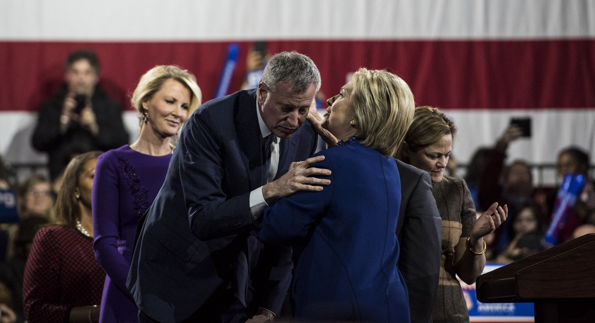 Clinton Foundation pays male execs 38% more than women