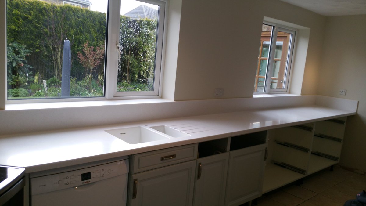 SheffieldSolid's tweet photo. Stunning Hanex job installed in Lincolnshire. ..👌#sheffieldsolidsurfaces #madeinsheffield https://t.co/HEEqy0l5Uj