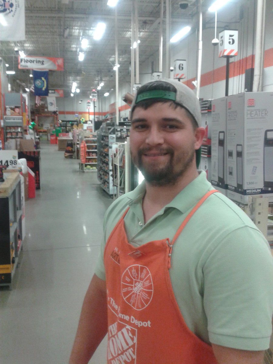 RigginLarry's tweet photo. Way to go Arthur!  Got a commercial credit account https://t.co/lVz6r4mMnk