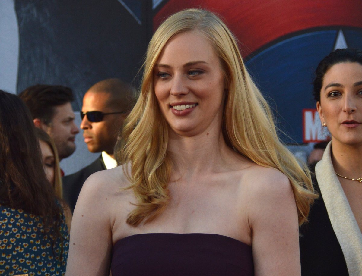 デボラ・アン・ウォール / X