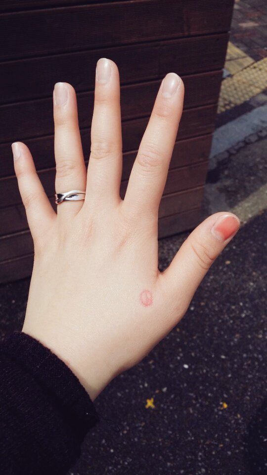 @Gosim1208 짜잔! 투표하고 왔어요~ 이런 의미있는 이벤트 감사합니다♥ #투표인증