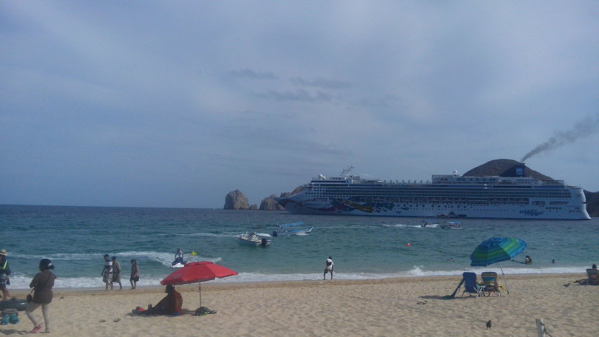CrisolDelcia's tweet photo. Playa playa https://t.co/WgKldCaUGQ