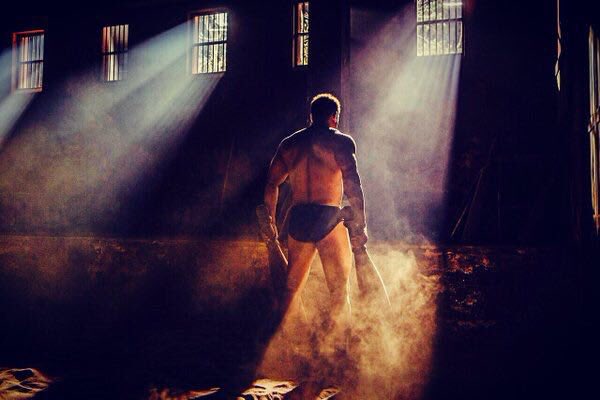 taran_adarsh's tweet photo. New still of #Sultan. #Eid2016. #YRF https://t.co/0PCweaL5yN