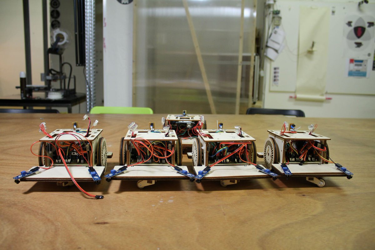 wemakecc's tweet photo. #TerryBoot introduzione alla #robotica: ogni adulto 1 ragazzo entra gratis https://t.co/Cyob8UsYlt #robot #workshop https://t.co/bZrv0Qd2XH
