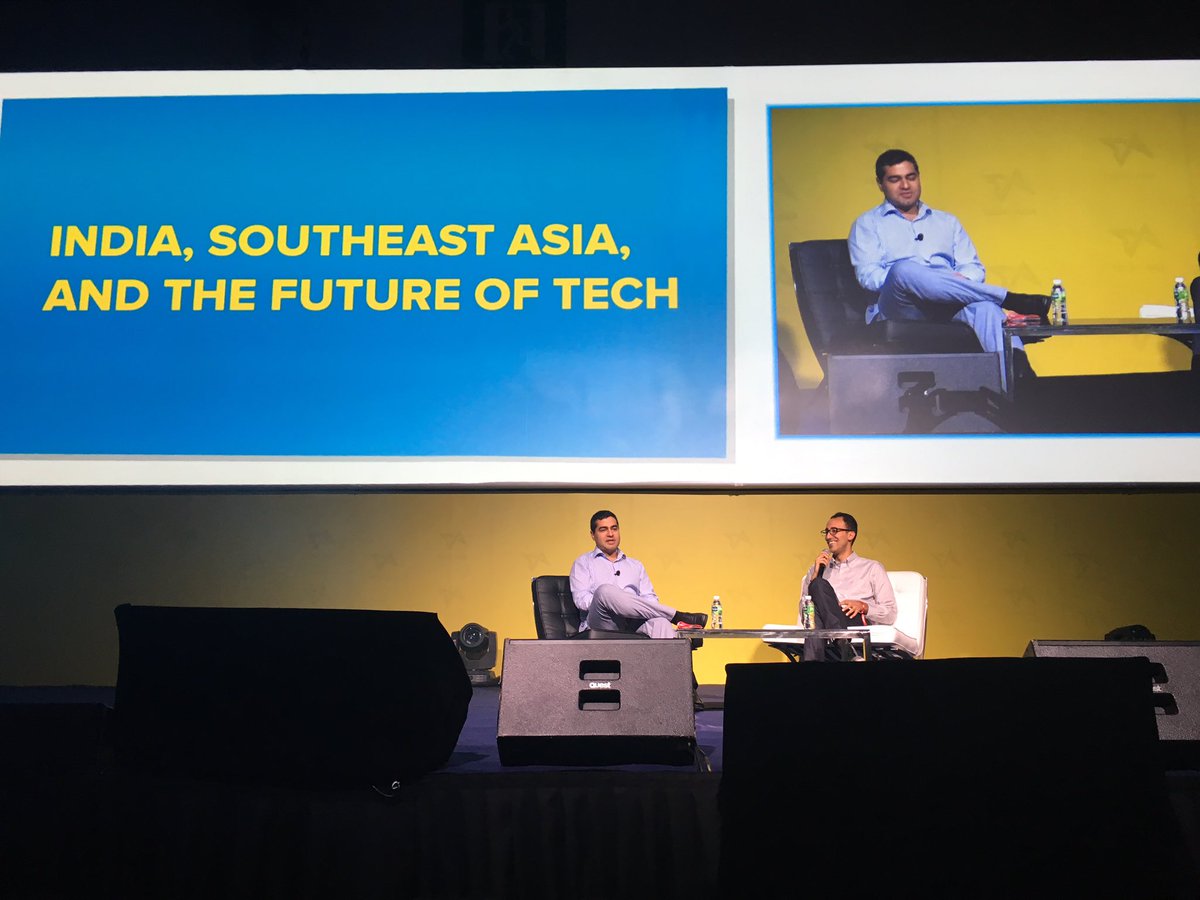 samadmiraly's tweet photo. Front of the main stage at #tiasg2016 has + &amp; - Choking on dry ice 4 main event: Sequoia Capital session. @sdasiaco https://t.co/BIZUb0KvLC