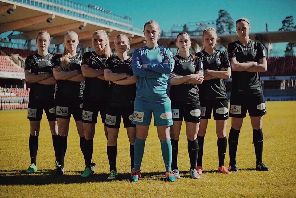 VxoDFF's tweet photo. På söndag är det premiär i Elitettan. Vi hälsar våra motståndare @hovasbilldalif välkomna till Myresjöhus Arena. https://t.co/fkTn6GCuvq