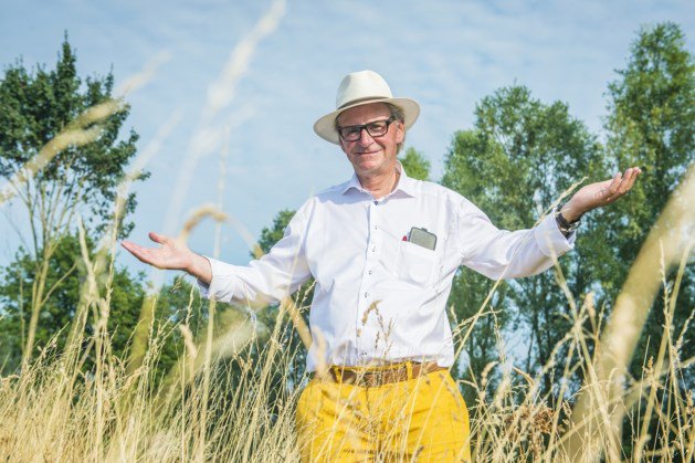 Nieuwsblad_be's tweet photo. Dit zijn de Tien Geboden voor een goede ondernemer, volgens Willy Naessens https://t.co/O709pidVfN #nieuwsblad https://t.co/I48VxmNtuI