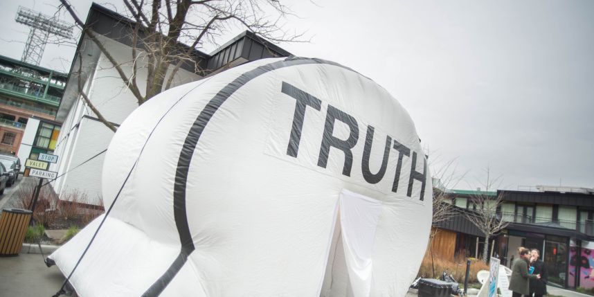 MetroBOS's tweet photo. The Red Sox story that made a 'Truth Booth' artist cry   https://t.co/EH2AcZR0M6  @CauseCollective https://t.co/kdwd3uSaMD