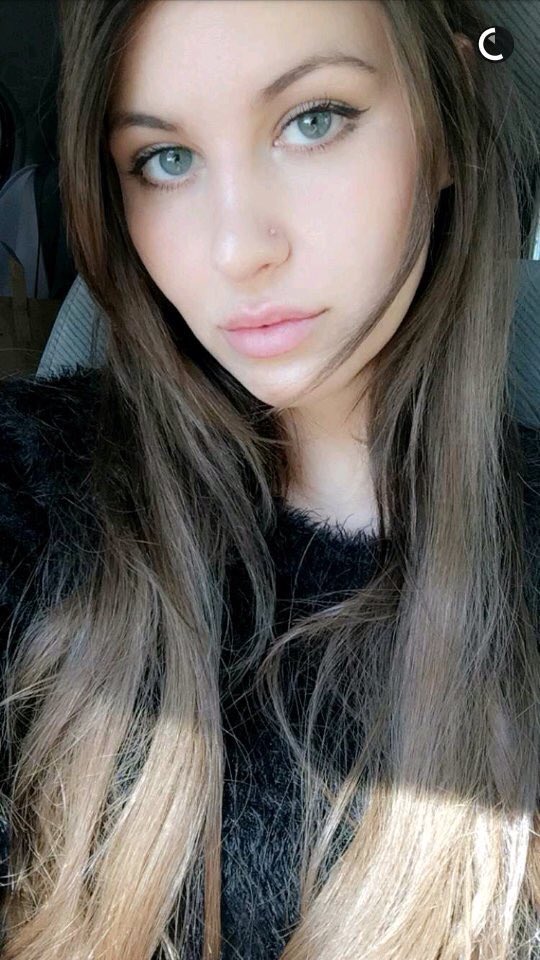 _Larryproofs's tweet photo. i stan Briana so hard i mean look at her she can totally change her face and still look so natural true queen https://t.co/vGNUBRo8Xq