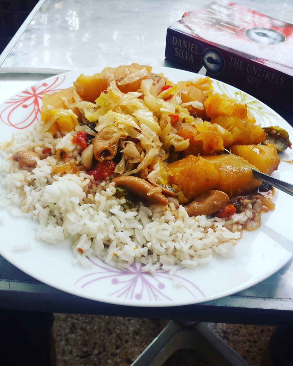 beewol's tweet photo. Never not start your day with Katogo. Never! #Eatage #TeamAlwaysHungry https://t.co/DGIFanxYmV