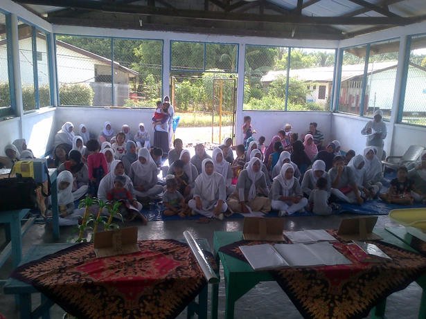 tzuchi_world's tweet photo. Penyuluhan Perilaku Hidup Bersih dan Sehat - Yayasan Buddha Tzu Chi Indonesia https://t.co/b6izjE65ML https://t.co/FjAQcbKoxm