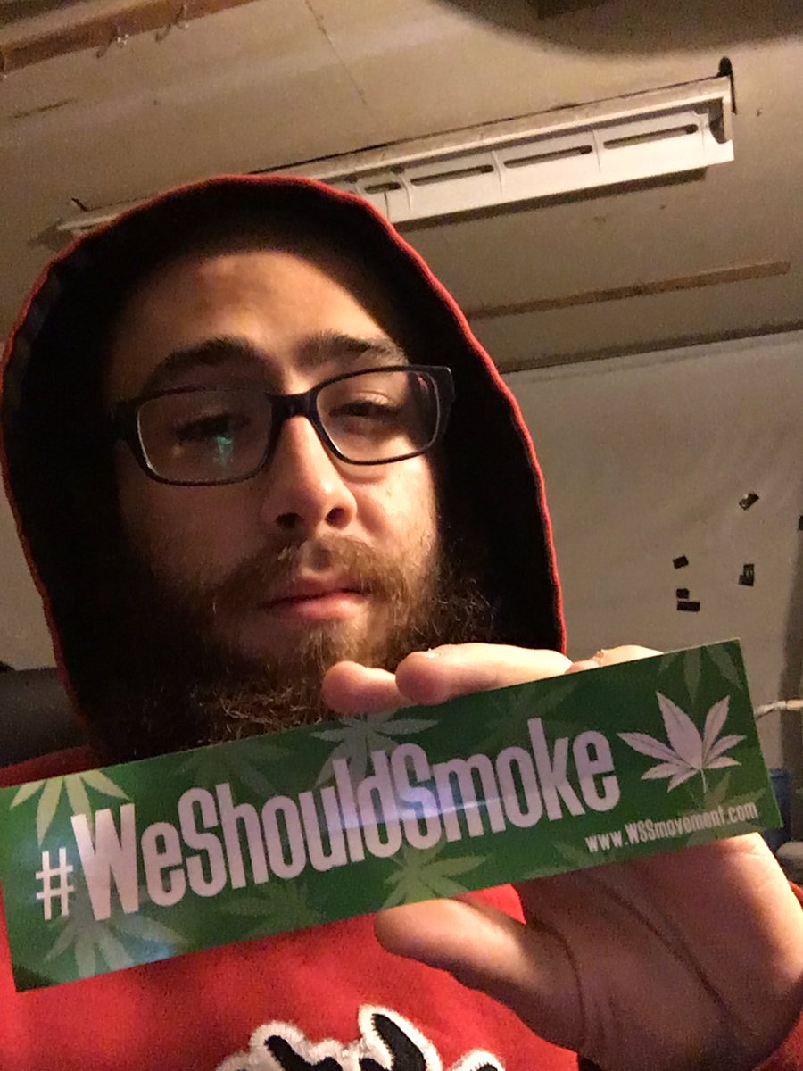 edward_bookman's tweet photo. Follow me on #instagram #420 #weshouldsmoke #weshoulddab #cookiessf #stonernation #710 #710society #cookiesorbetter https://t.co/yGg41TAqdN