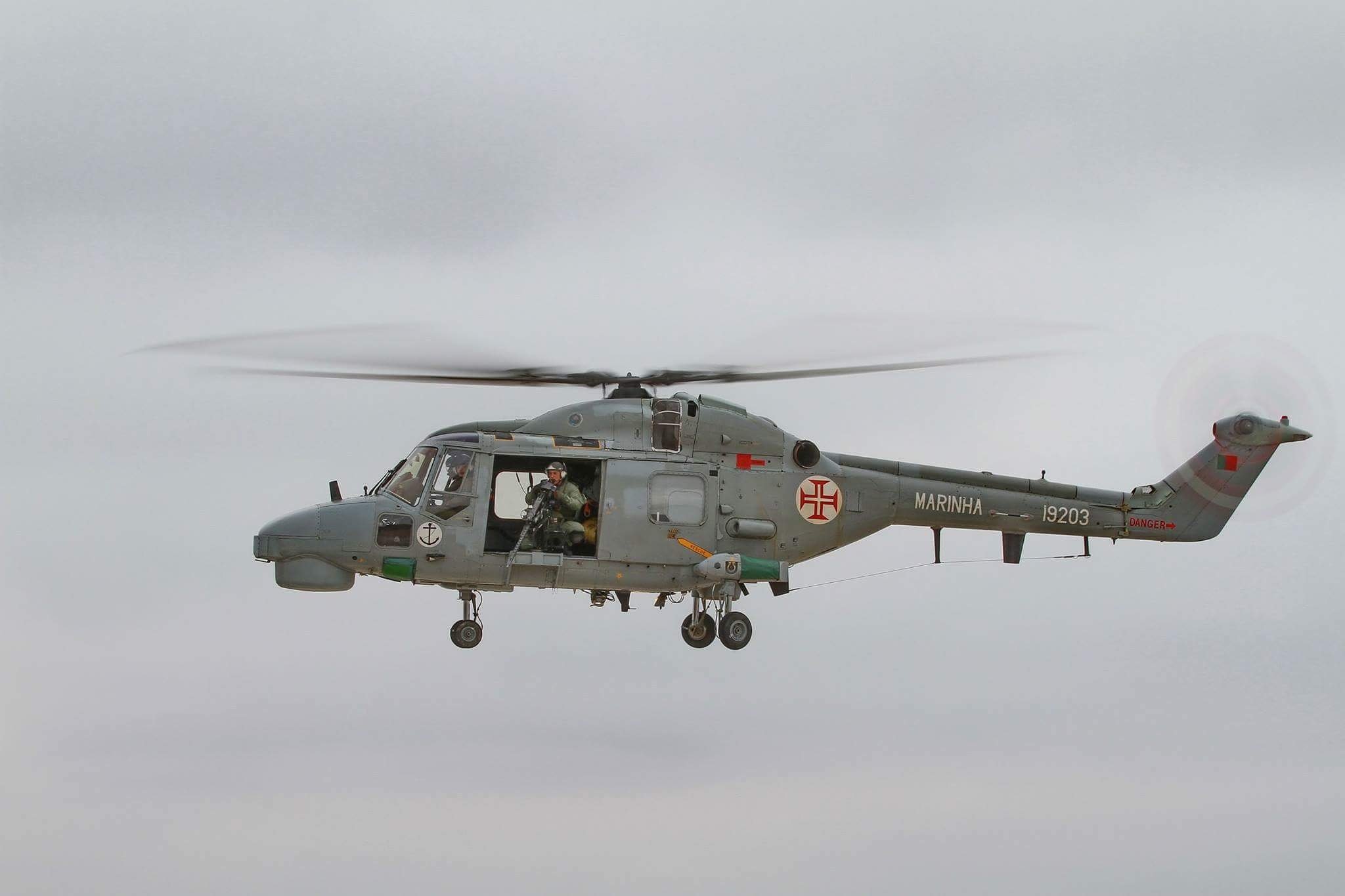 Cf6IZIHW4AA15E7.jpg:large