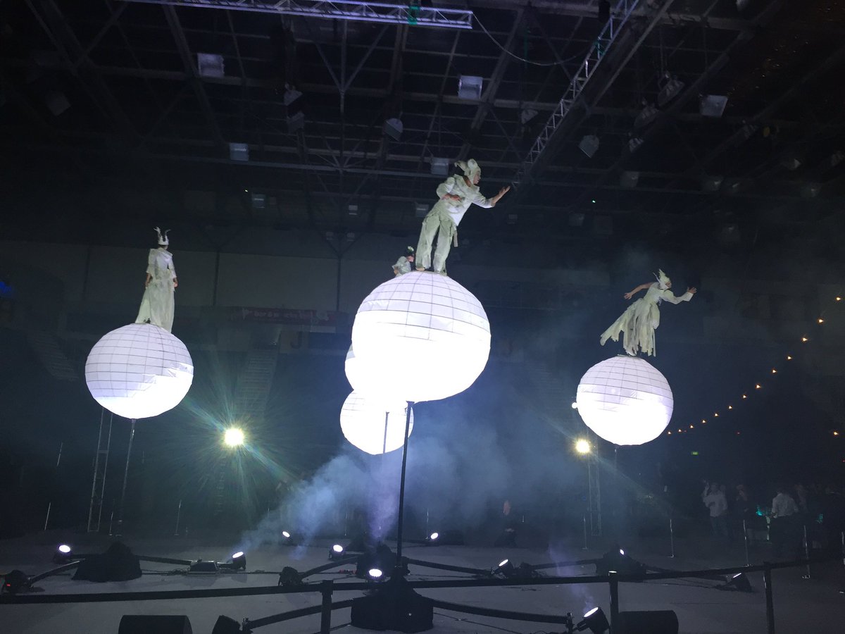 zimbani_'s tweet photo. #2016acsc conference dinner with some interesting entertainment. https://t.co/FGoTU7N4BV