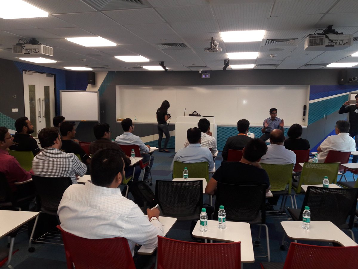 withpraveen's tweet photo. @NowFloats' Open Discussion with #NFCustomers at @GoogleIndia @GulatiSinghJ @Rebel_Nitin @rokrsa @NowFloats https://t.co/yA72IXz5Pu