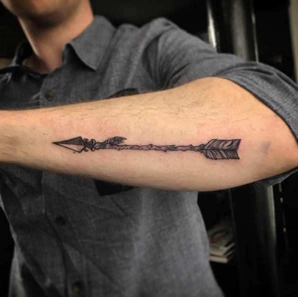 Tattooforaweek.com on X: "43 Amazing Arrow Tattoo Designs for Men and Women: https://t.co/8tab7QDcnW #arrowtattoos #tattooblend #t4aw https://t.co/94S2pm1ziE" / X