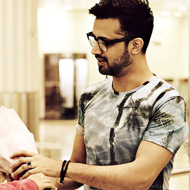 brehan937's tweet photo. Atif Aslam  #Dubai #Afa16 https://t.co/GrsuYHa46b