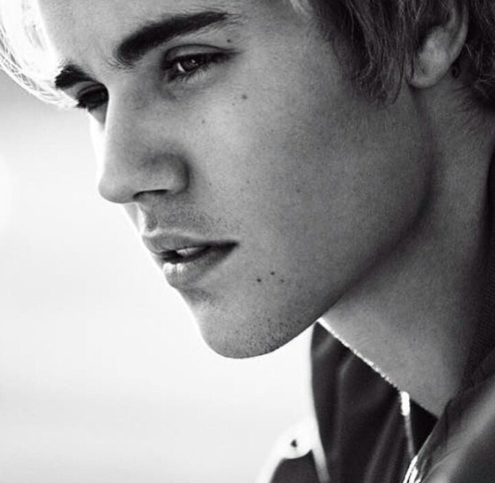 JBHelpFollowme's tweet photo. @justinbieber 😍😍😍 https://t.co/fZkTu3kKJy
