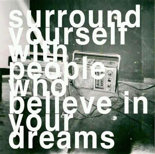 lite_labs's tweet photo. Like family people comes first #teamfirst #entrepreneur #startuplife https://t.co/BBtiZIKnqb