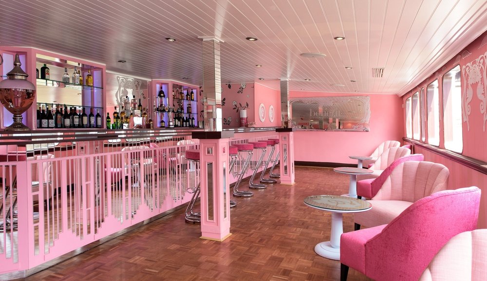 CuttingEdgeSet's tweet image. All Aboard the #GoodShipBenefit! Great working with @a_persuader and @BenefitUK on this brand experience.