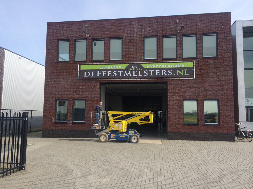 Strak werk <a href="/mediaBrainstorm/">Brainstorm</a> !!