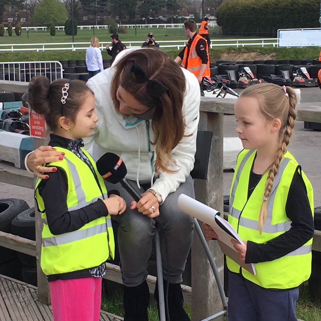 Susie_Wolff's tweet photo. Presenting with @NataliePinkham @SkySportsF1 - learning about the @WilliamsRacing @Formula1 car &amp; a little fitness! https://t.co/WCFWX3vJQE