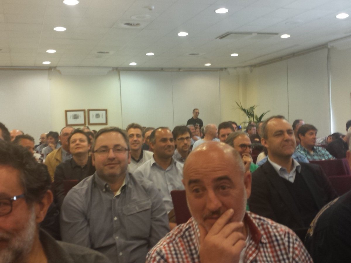 hidalgoeva's tweet photo. Dinámico el evento de #Geoxe, partipamos todos, con lleno absoluto https://t.co/F7mqHhkPhC