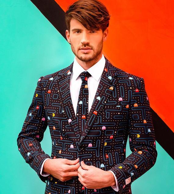 CNET's tweet photo. It's a Pac-Man suit! Because you'd smile too if you could wear monsters https://t.co/vYlwoUCQHh https://t.co/t19t78lMAu