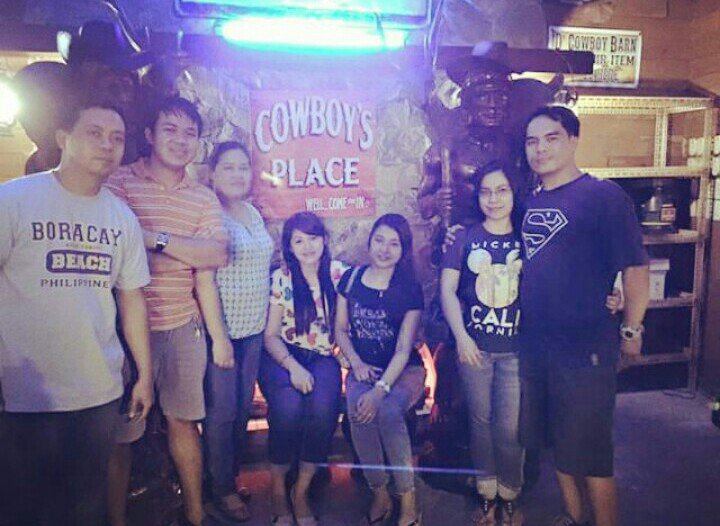 Workmates just be like! 👪
#ATeam 
#AFamily